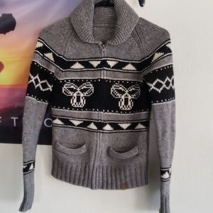 Aritzia TNA sweater